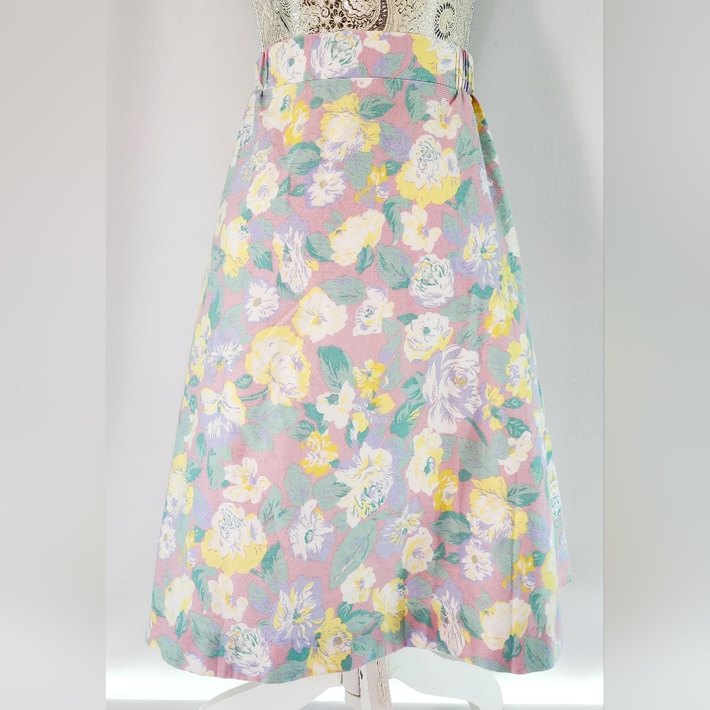 Vintage floral pastel skirt